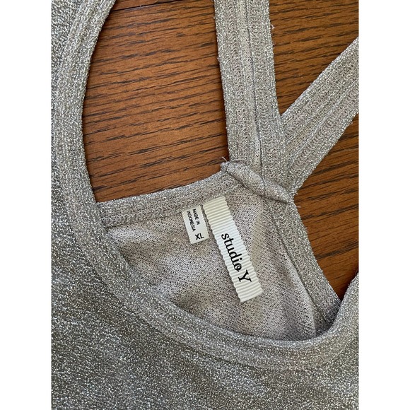 Studio Y Grey Tank Top Size XL - Picture 3 of 5